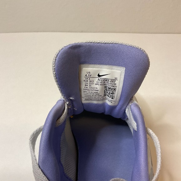 Nike Star‎ Runner 2 Sneakers Shoes AQ3542-007 Size 4.5Y - Picture 8 of 9